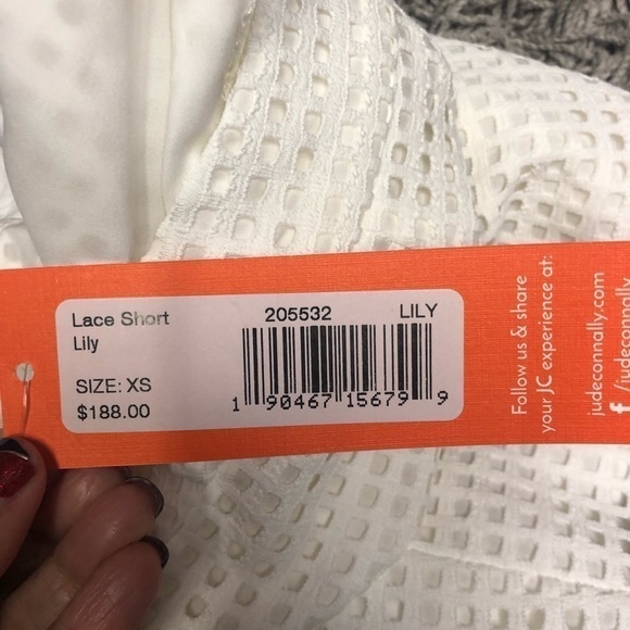 Jude Connally White Lace Lily Short NWT Sz XS - Picture 7 of 7